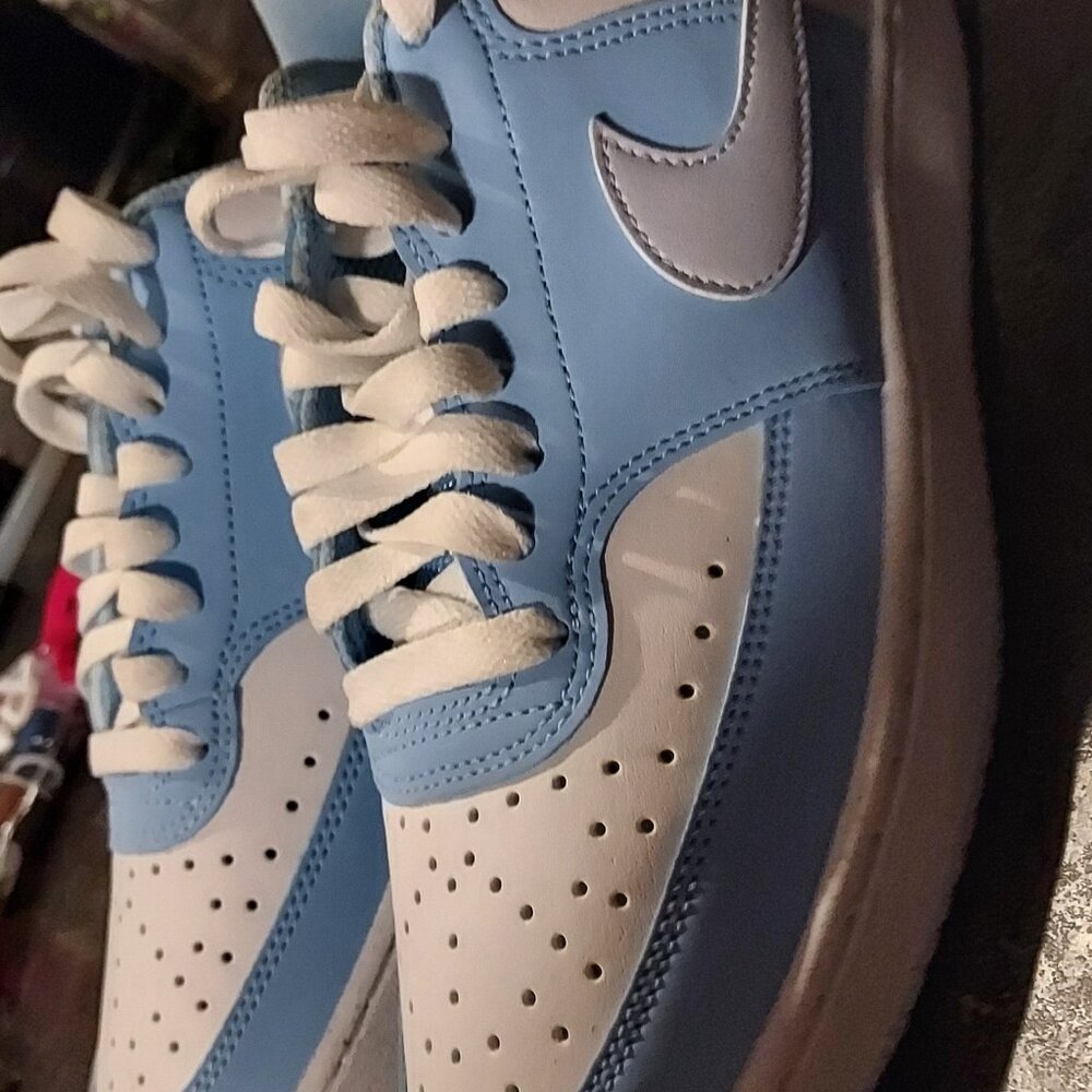 Womens nike shoes